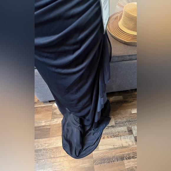 Betsy & Adam Cascading Ruffle Gown - Picture 9 of 15